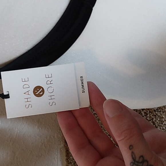 Shade and shore black bikini top - Picture 4 of 5